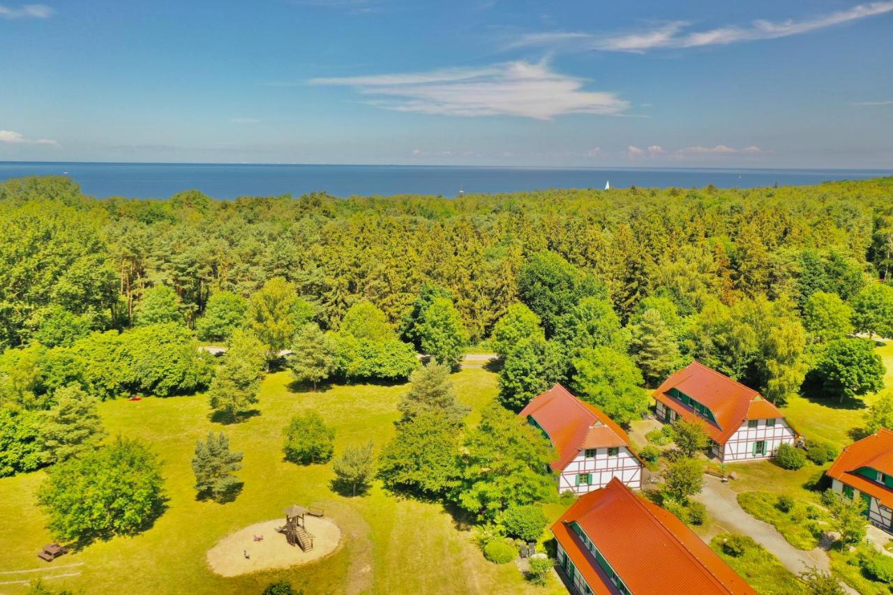 Strandnahe Ferienwohnung Ruegen Dranske Luaran gambar