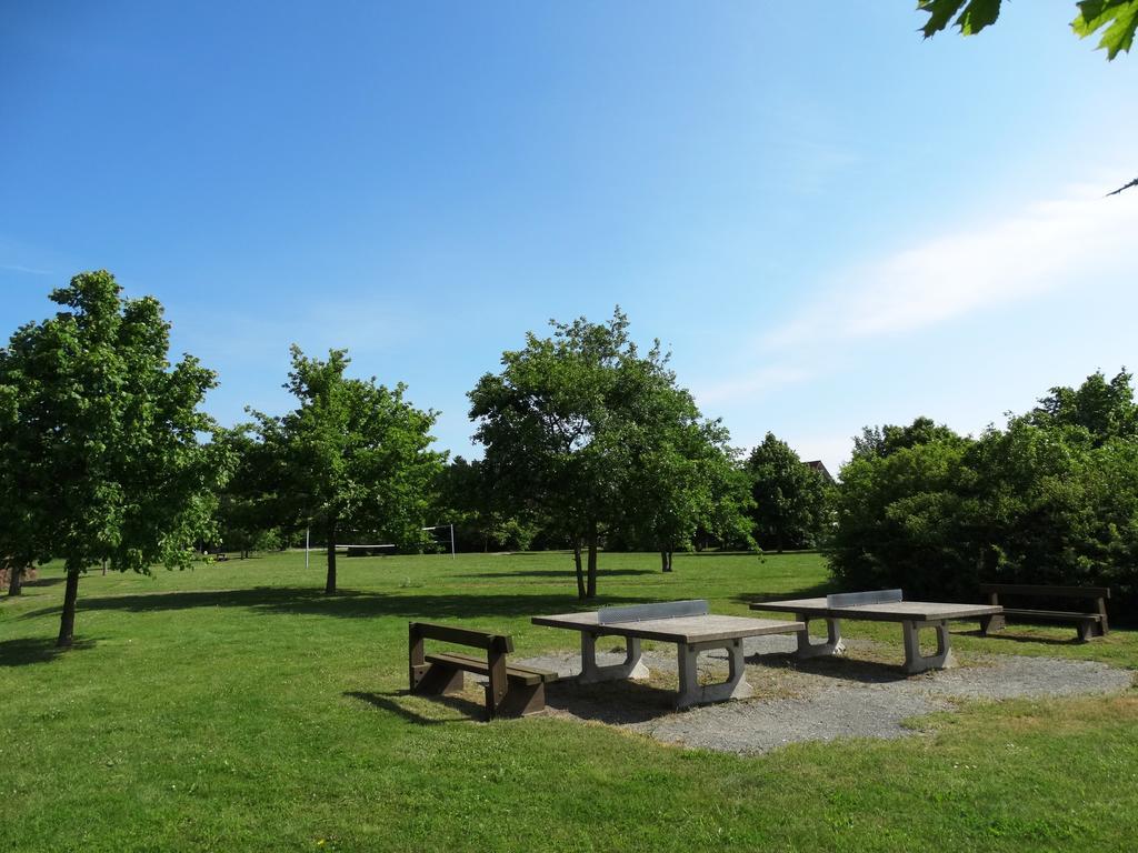 Strandnahe Ferienwohnung Ruegen Dranske Luaran gambar