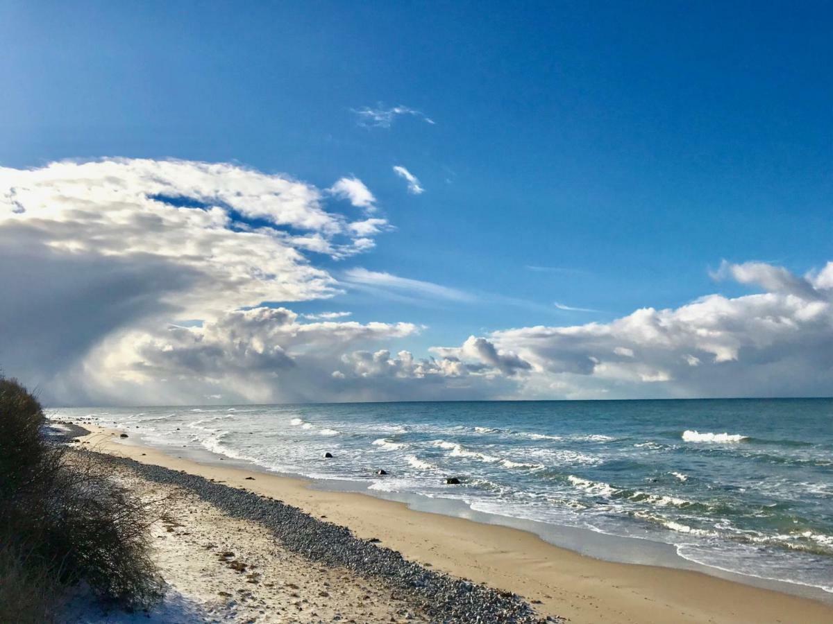 Strandnahe Ferienwohnung Ruegen Dranske Luaran gambar